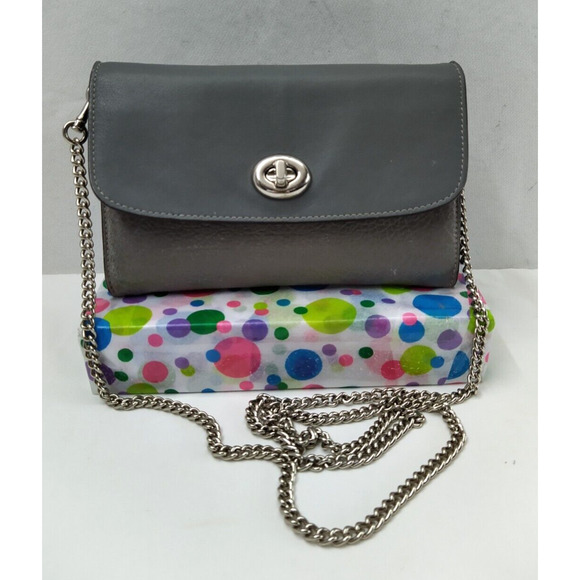 Coach Gray Leather Turnlock Flap Closure Credit Card Chain Strap Crossbody Bag - Picture 1 of 16